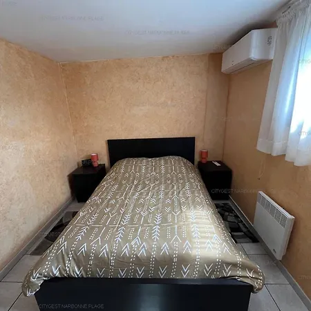 4 Personnes Avec Terrasse A 900m De La - Fr-1-619-157 Ferienhaus Fleury (Aude)